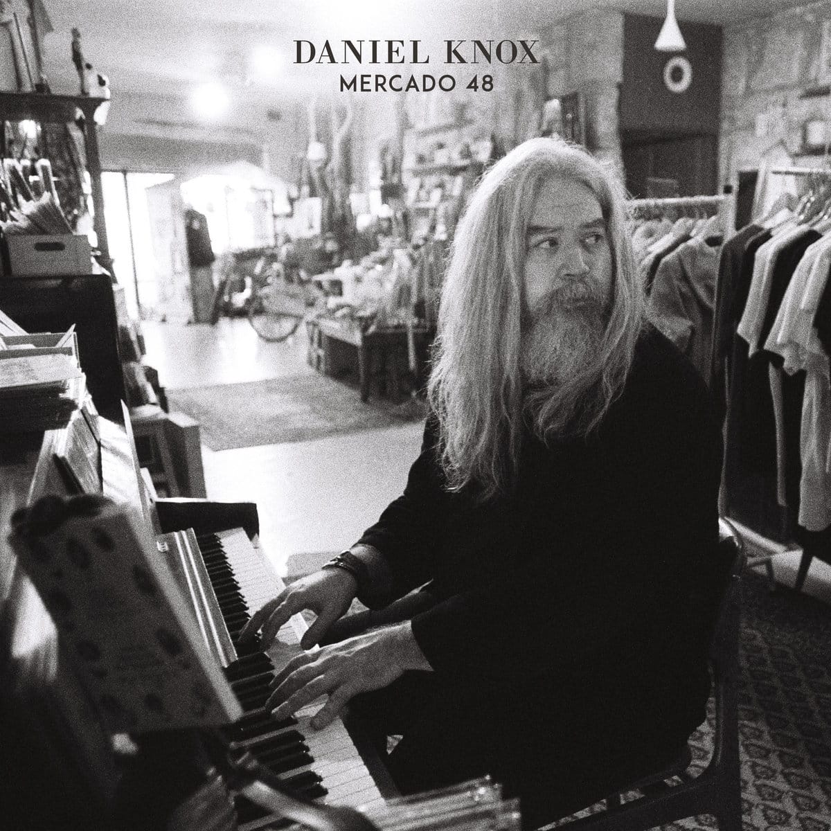 ALBUM REVIEW: With ‘Mercado 48,’ Daniel Knox Offers a Stripped-Down but Compelling Set of Stories