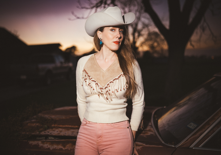 FRESH TRACK: Brennen Leigh -  "Tell Me"