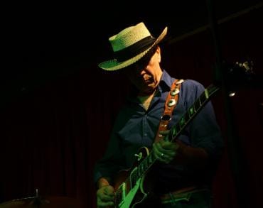 The Barnes Blues Band – Veterans at Work at The Bulls Head