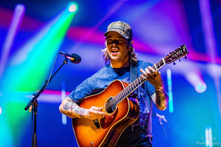 BONUS TRACKS: The Philanthropy of Billy Strings and a Farewell to County Sales