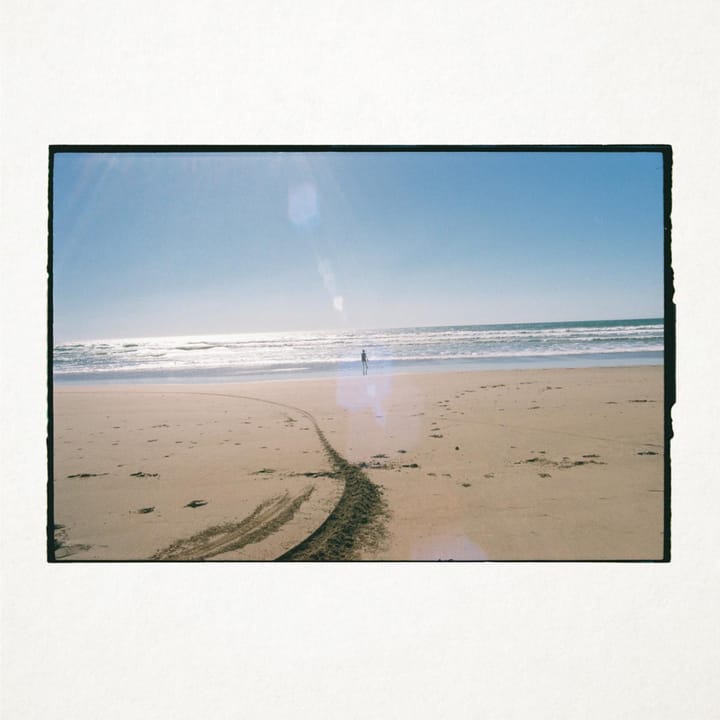 ALBUM REVIEW: On ‘Oh to Be That Free,’ Michaela Anne Confronts Love, Loss and Letting Go