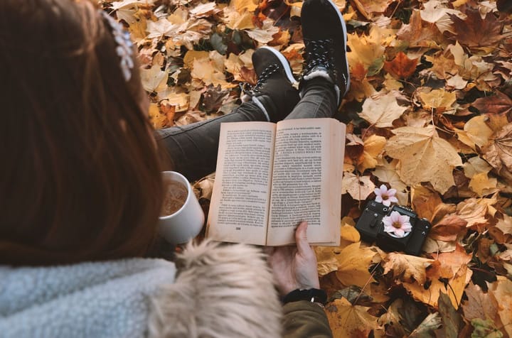 THE READING ROOM: Memoirs and Music Books Coming This Fall