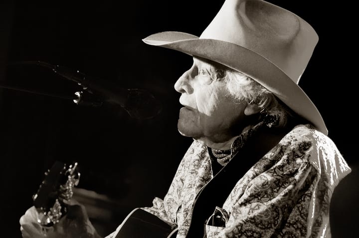 THROUGH THE LENS: Ramblin’ Jack Elliott, Marty Stuart, Eddie Vedder & More Photos of the Week